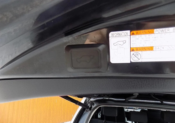 Toyota RAV4 cena 62900 przebieg: 179000, rok produkcji 2015 z Raciąż małe 436